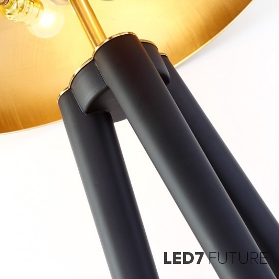 Matthew Fairbank Design – Tripod Lamp Table